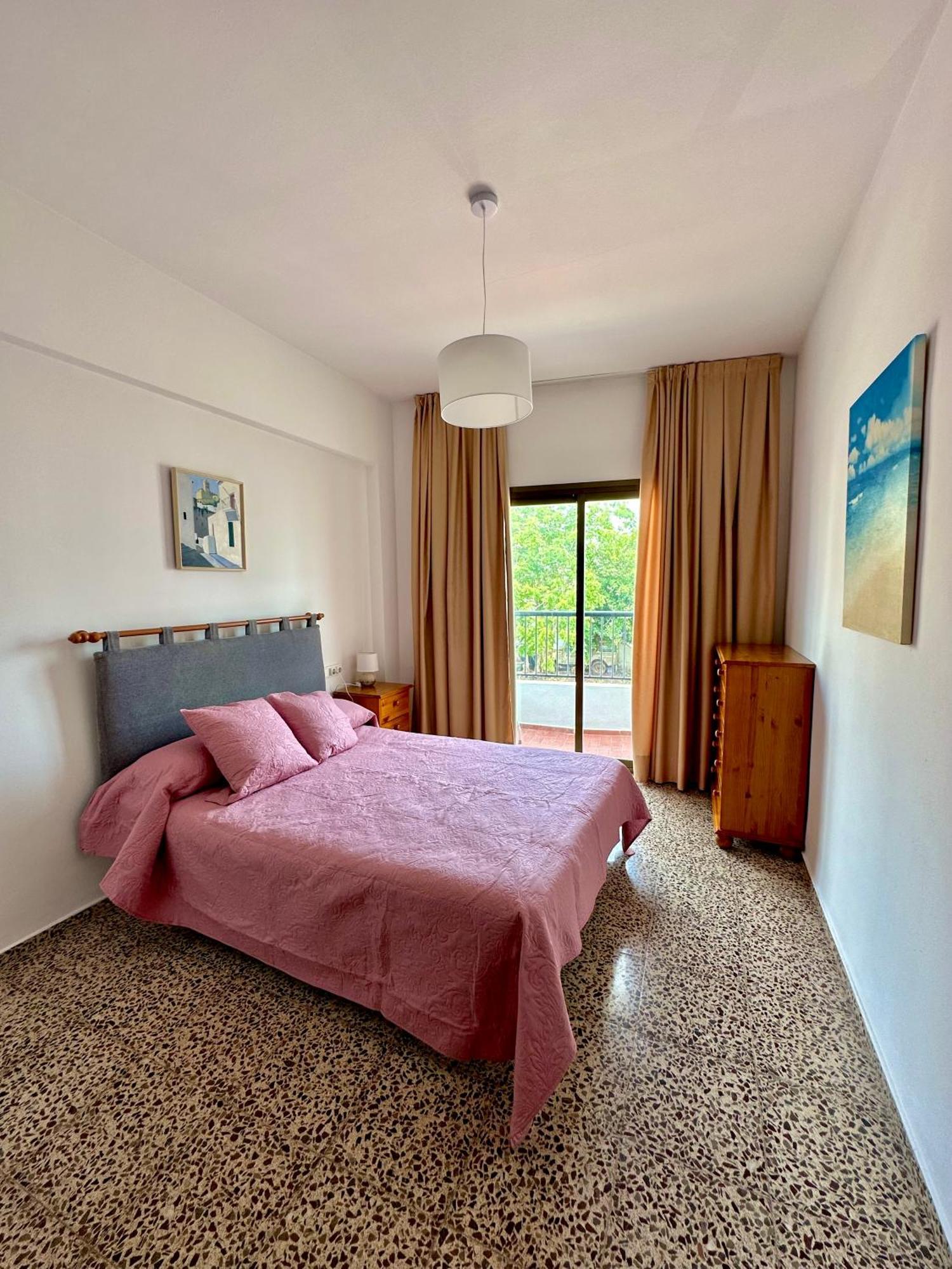 Hostal Y Apartamentos Santa Eulalia Santa Eulària des Riu Εξωτερικό φωτογραφία